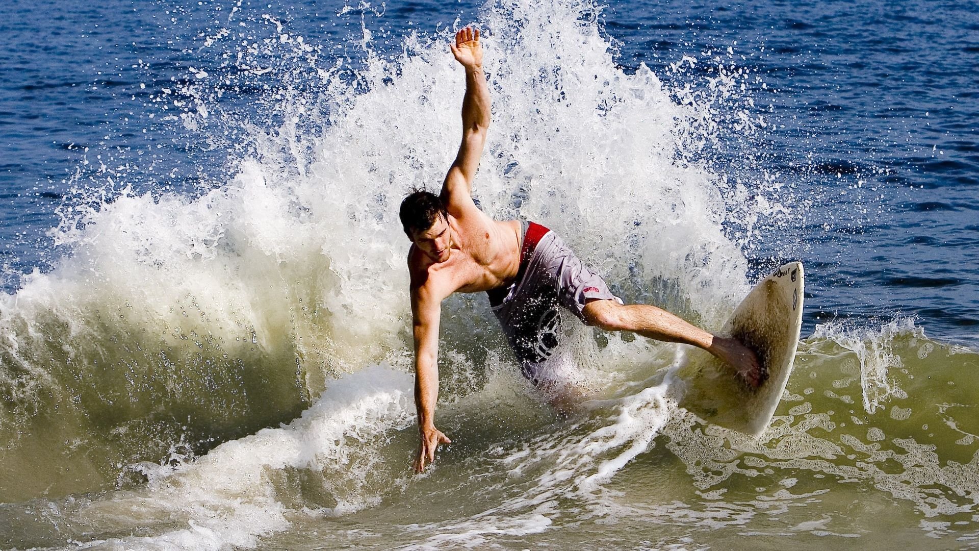 活塞强势晋级，北京队东决关键战焦点战启示录